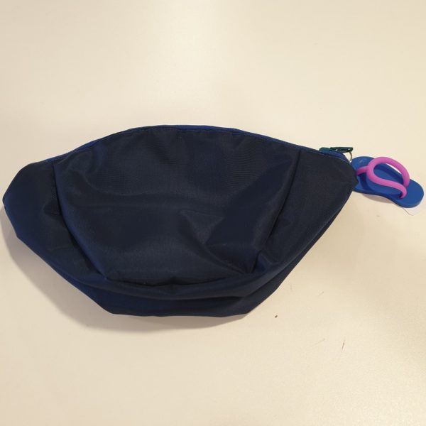 Badehose Badekleid Bikini Necessaire