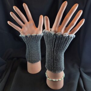 Stulpen gestrickt Unikat Merino Perlen