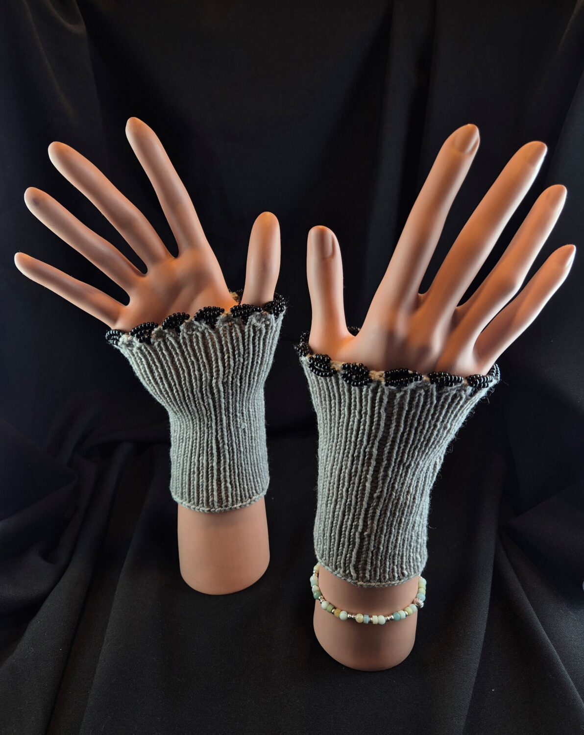 Stulpen gestrickt Unikat Merino Perlen