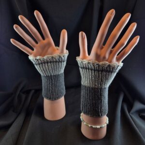 Stulpen gestrickt Unikat Merino Perlen